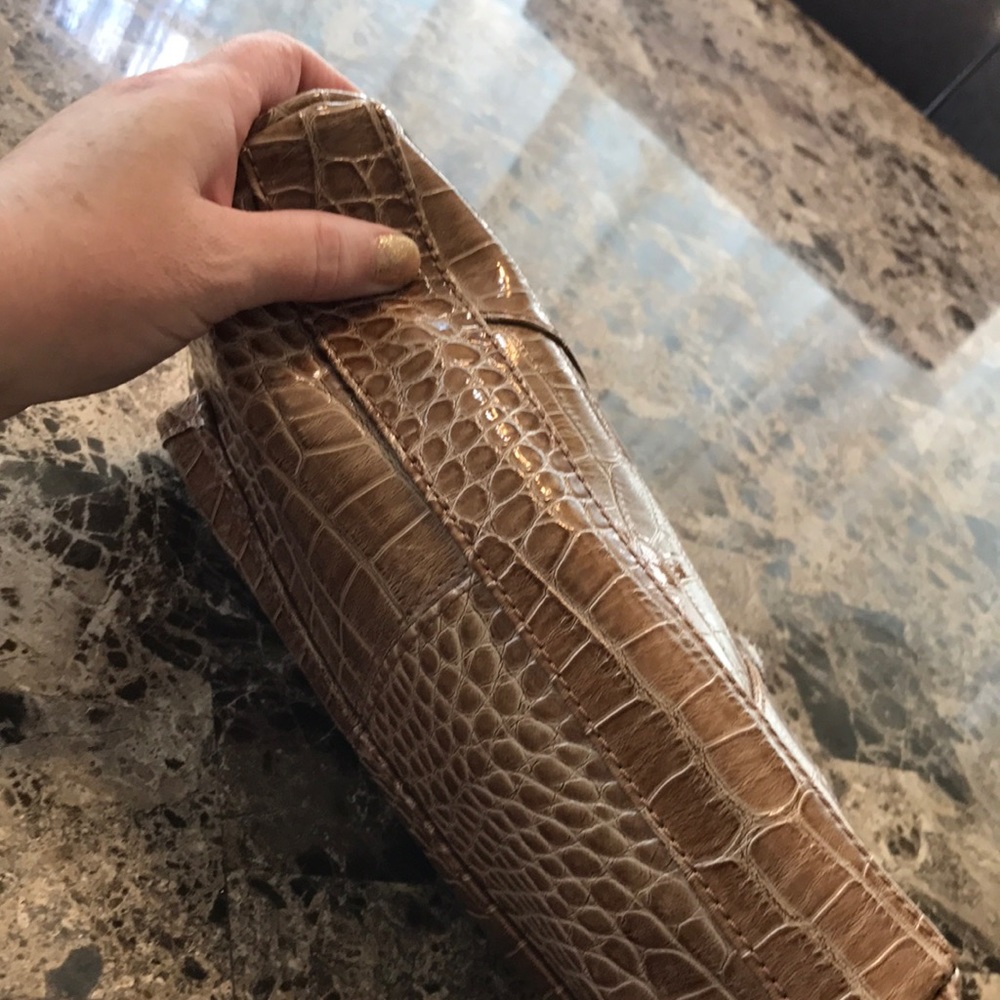 Nine West clutch - Picture 6 of 8